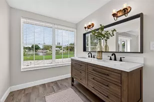 4800 Venetian Blvd NE, Saint Petersburg, FL 33703 - Photo 26