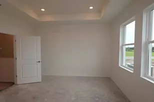 2849 Marrakesh Ln, Sarasota, FL 34234 - Photo 8