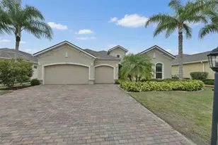 2229 S Pebble Beach Blvd, Sun City Center, FL 33573 - Photo 2