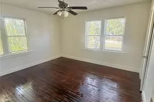 1900 19th St S, Saint Petersburg, FL 33712 - Photo 6