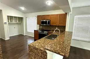 19310 Weedon Ct, Land O Lakes, FL 34638 - Photo 12