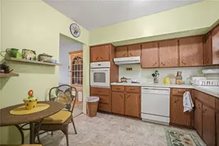 2460 Franciscan Dr, Clearwater, FL 33763 - Photo 10