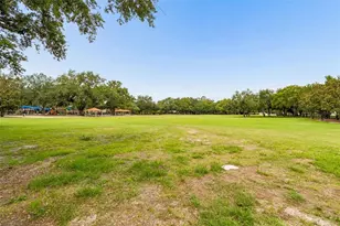 205 2nd Ave NW, Largo, FL 33770 - Photo 12