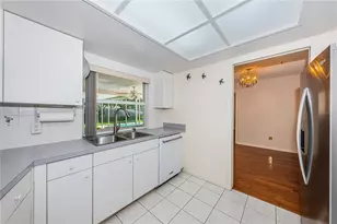 2093 Ashbury Dr, Clearwater, FL 33764 - Photo 12