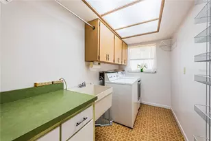 2093 Ashbury Dr, Clearwater, FL 33764 - Photo 20