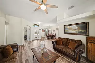 2801 Timbre Shoals Pl, Brandon, FL 33511 - Photo 10