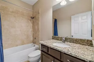 17566 Buckingham Garden Dr, Lithia, FL 33547 - Photo 32