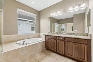 17566 Buckingham Garden Dr, Lithia, FL 33547 - Photo 22
