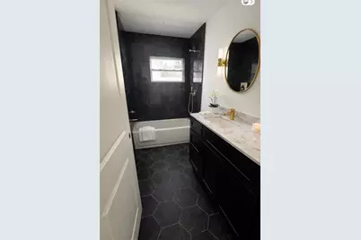 3010 6th Avenue S, Saint Petersburg, FL 33712 - Photo 6