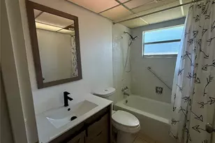101 Cambridge Trail, Sun City Center, FL 33573 - Photo 12