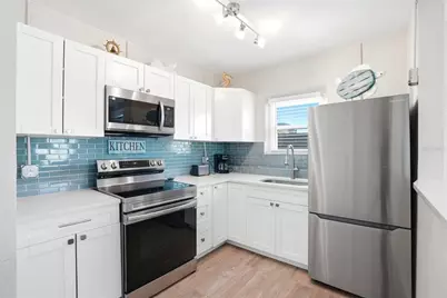 14135 Palm Street, Madeira Beach, FL 33708 - Photo 32