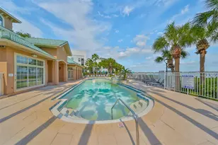 3205 Bay Club Cir, Tampa, FL 33607 - Photo 4