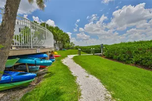 3205 Bay Club Cir, Tampa, FL 33607 - Photo 26