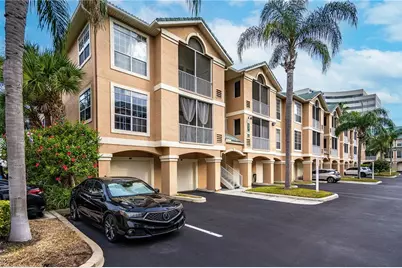 3205 Bay Club Circle #3205, Tampa, FL 33607 - Photo 2