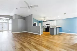 11654 Leda Ln, New Port Richey, FL 34654 - Photo 6