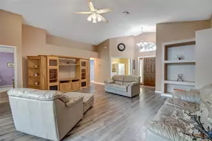 5085 Plumosa St, Spring Hill, FL 34607 - Photo 8