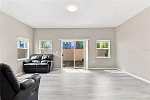 1138 Andrew Aviles Cir, Tampa, FL 33619 - Photo 8