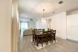 724 Winterside Dr, Apollo Beach, FL 33572 - Photo 14