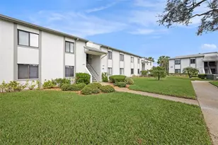 124 W Cypress Ct, Oldsmar, FL 34677 - Photo 2