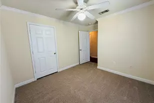 18557 Bridle Club Dr, Tampa, FL 33647 - Photo 24