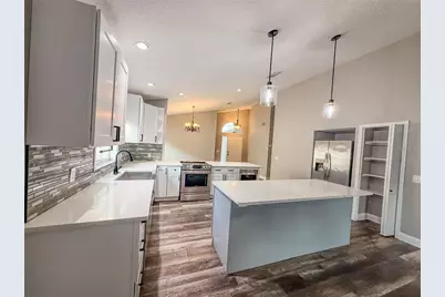 8608 Fawn Creek Drive, Tampa, FL 33626 - Photo 16