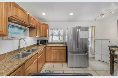 3600 72nd Street N, Saint Petersburg, FL 33710 - Photo 12