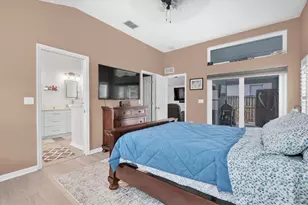 10232 Woodford Bridge St, Tampa, FL 33626 - Photo 18