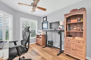 10232 Woodford Bridge St, Tampa, FL 33626 - Photo 28