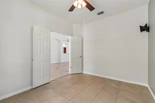 8332 Torrington Ave, Tampa, FL 33647 - Photo 14