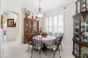 168 W Romany Loop, Beverly Hills, FL 34465 - Photo 4