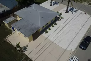 1404 Corey Way S, South Pasadena, FL 33707 - Photo 2
