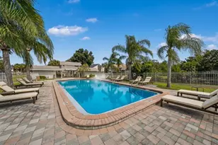 8350 Savannah Trace Cir, Tampa, FL 33615 - Photo 14