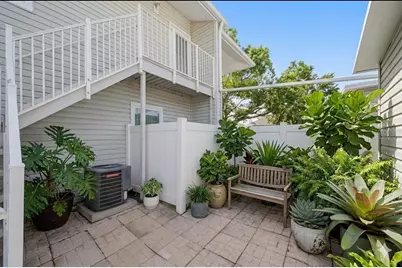 8350 Savannah Trace Circle #106, Tampa, FL 33615 - Photo 16