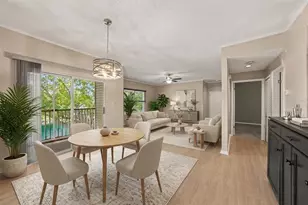 8350 Savannah Trace Cir, Tampa, FL 33615 - Photo 4