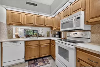 6365 Bahia Del Mar Boulevard #106, Saint Petersburg, FL 33715 - Photo 10