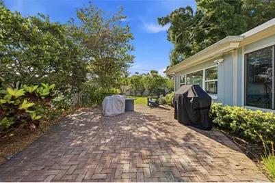 3733 Harbor Heights Drive, Largo, FL 33774 - Photo 24