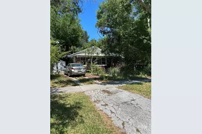 2720 Bayside Drive S, Saint Petersburg, FL 33705 - Photo 2