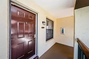 2112 Hammock Pine Blvd, Clearwater, FL 33761 - Photo 2