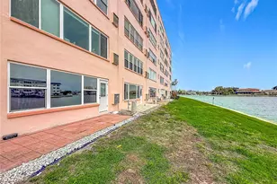 6025 Shore Blvd S, Gulfport, FL 33707 - Photo 44
