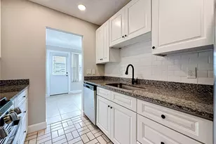 6025 Shore Blvd S, Gulfport, FL 33707 - Photo 14