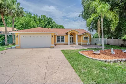 7715 Cypress Trace Court, New Port Richey, FL 34653 - Photo 2