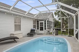 603 Lisbon Ln, Lady Lake, FL 32159 - Photo 2