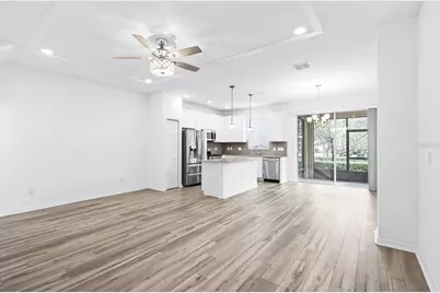5740 Spotted Harrier Way, Lithia, FL 33547 - Photo 4