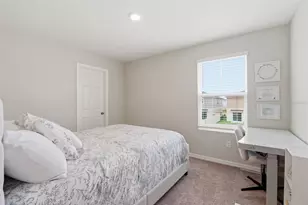 12950 Pasture Woods Pl, Lithia, FL 33547 - Photo 32
