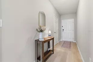 12950 Pasture Woods Pl, Lithia, FL 33547 - Photo 6