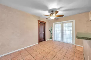 7555 19th Ave N, Saint Petersburg, FL 33710 - Photo 10