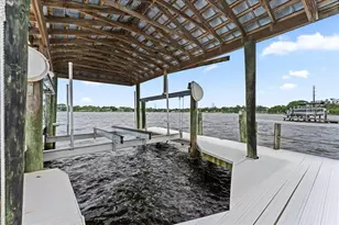 1589 Mary Ln, Tarpon Springs, FL 34689 - Photo 90