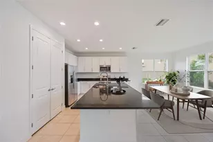 32684 Tamarind Grv Ln, Wesley Chapel, FL 33543 - Photo 14