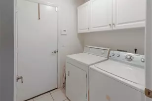 10110 Whisper Pointe Dr, Tampa, FL 33647 - Photo 34