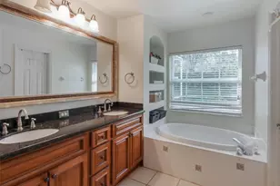 10110 Whisper Pointe Dr, Tampa, FL 33647 - Photo 24